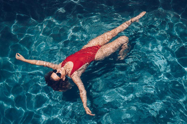 Wowease Launches Women’s One-Piece Collection